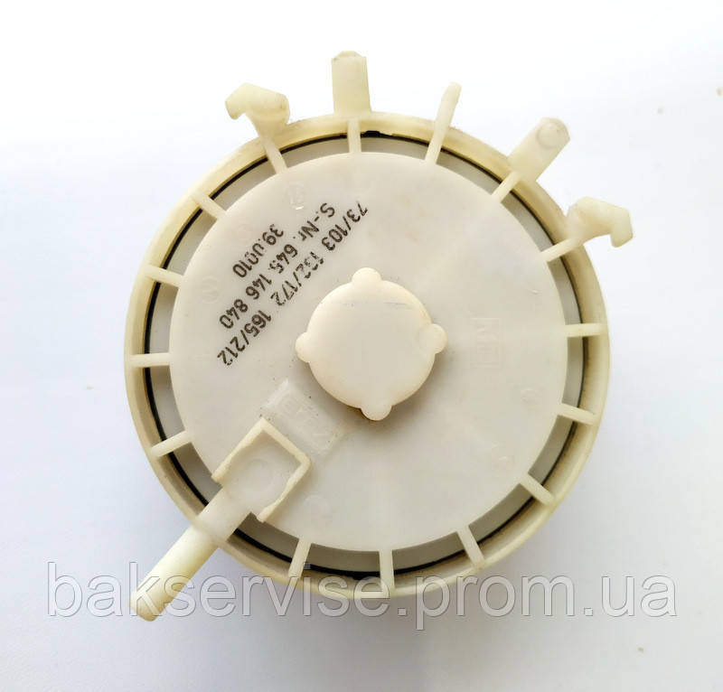 Прессостат (датчик уровня воды) для стиральной машины AEG 645146840 Б/У