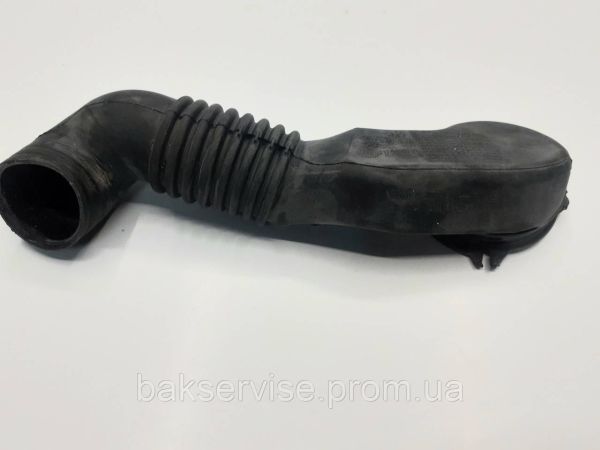 ПАТРУБОК СТИРАЛЬНОЙ МАШИНЫ BOSCH 00267532  бу