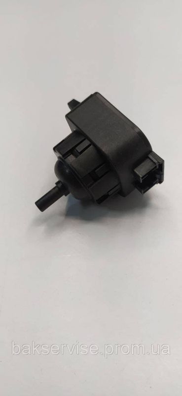 Прессостат (датчик рівня води) для пральної машини Electrolux, AEG 4055347779 НОВЕ