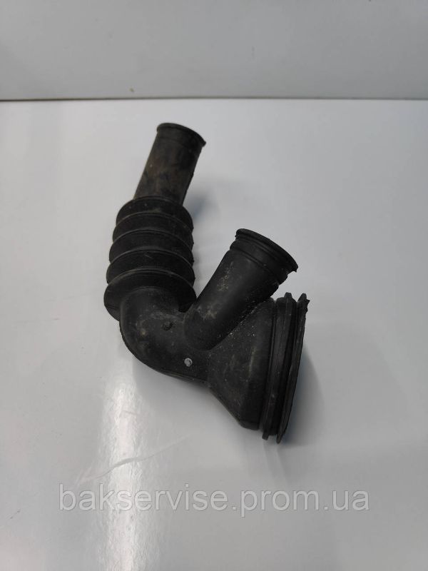 MFS50-8301-304017 AMICA патрубок   БУ