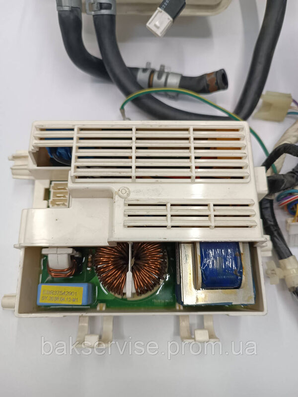 Плата управління пральної машини LG EBR37543001