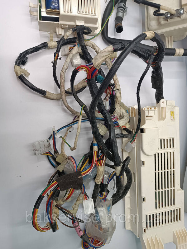 Плата управління пральної машини LG EBR37543001