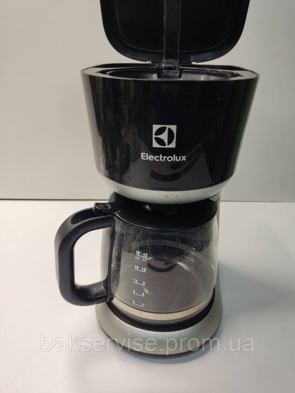 Капельная кофеварка Electrolux EKF3300 б\у