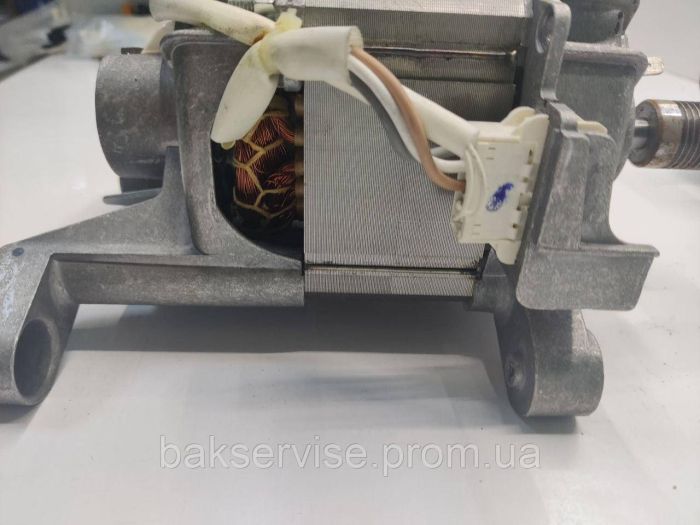 Двигун 132386803 CZ55195051R01 від Electrolux EWS1477