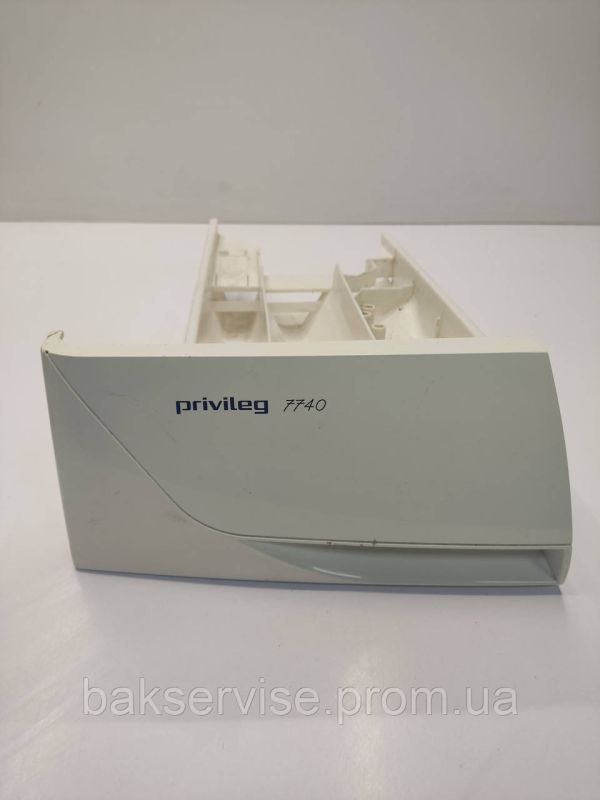 PRIVILEG 7740 Порошкоприймач 124.610.31