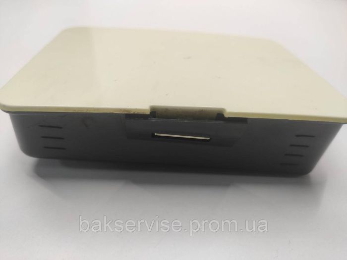 Лючок(кришка) фільтра З КОРПУСОМ до пральної машини SAMSUNG DC63-00920A  Б/У