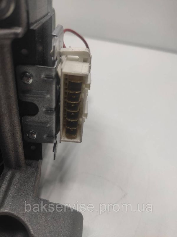 Двигун(мотор) для пральної машини hotpoint-indesit, Ariston 160023699.00 (7 контактів)Б/У