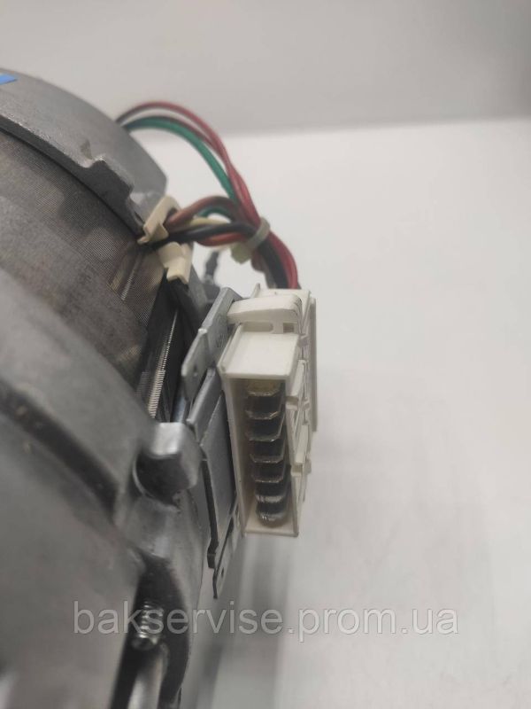 Двигун(мотор) для пральної машини  Indesit Hotpoint 0016102701  Б/У