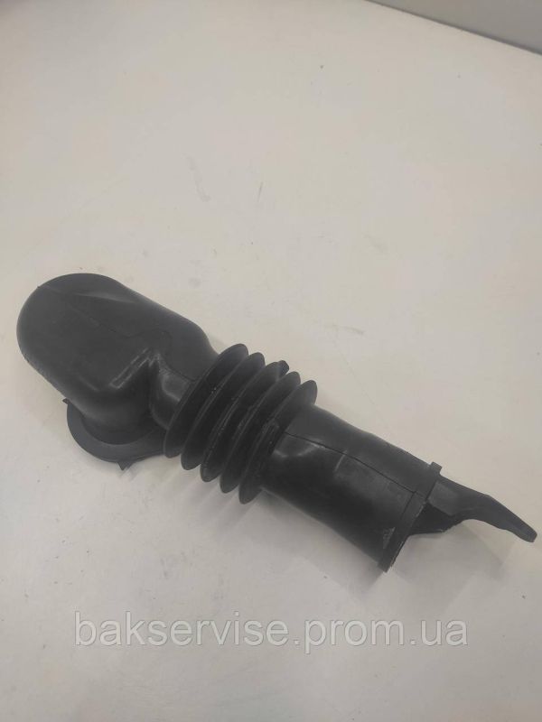 Патрубок від бака для пральної машини ARISTON 144002971    C00275447 Б/У