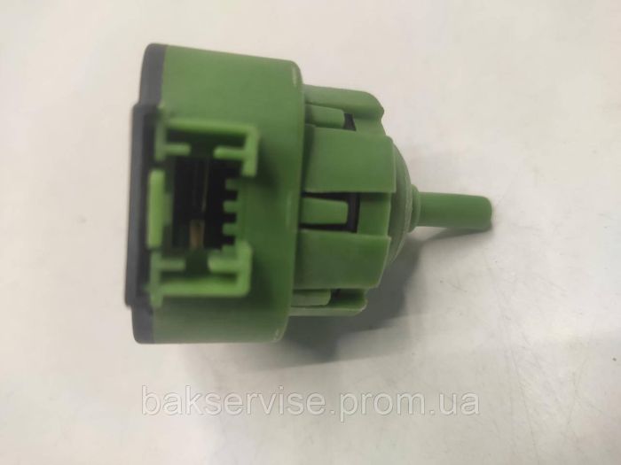 Прессостат (датчик рівня води) для пральної машини Indesit, Ariston 16002689101 Б/У