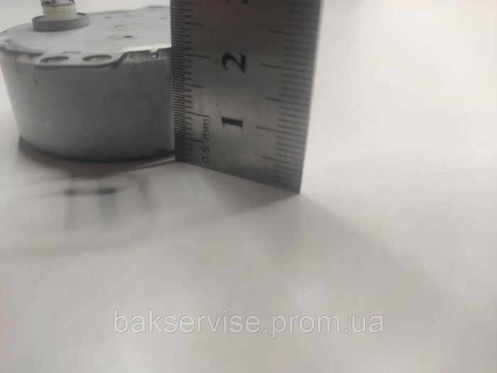 Моторчик тарілки для мікрохвильової печі SS-5-240-TD Б/У вал 12 мм