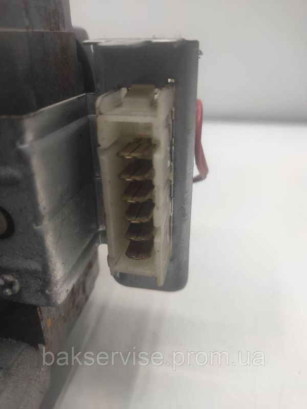 Двигун(мотор) для пральної машини  Indezit, Ariston MCA 38/64-148/EW Б/У