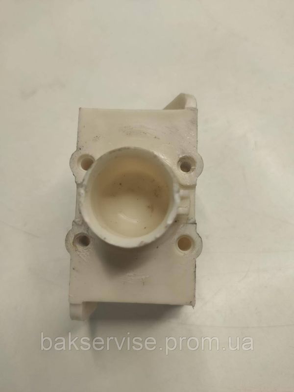 Кріплення для амортизатора до пральної машини Electrolux 1325598 Б/У