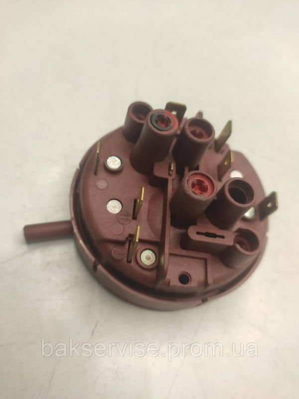 Прессостат (датчик рівня води) для пральної машини Indesit, Ariston HD505 T85 Б/У