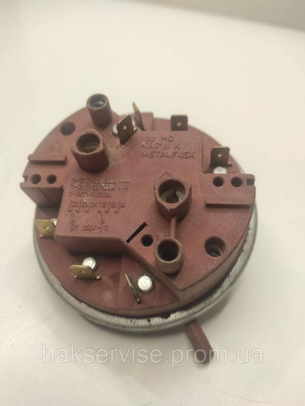 Прессостат (датчик рівня води) для пральної машини Bosch 528E4GP-10 Б/У