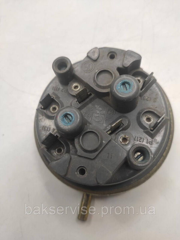 Прессостат (датчик рівня води) для пральної машини Siemens 3020357 AA1 Б/У