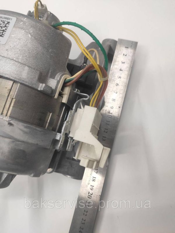 Двигун(мотор) для пральної машини Electrolux Zanussi AEG Privileg 132798500 Б/У