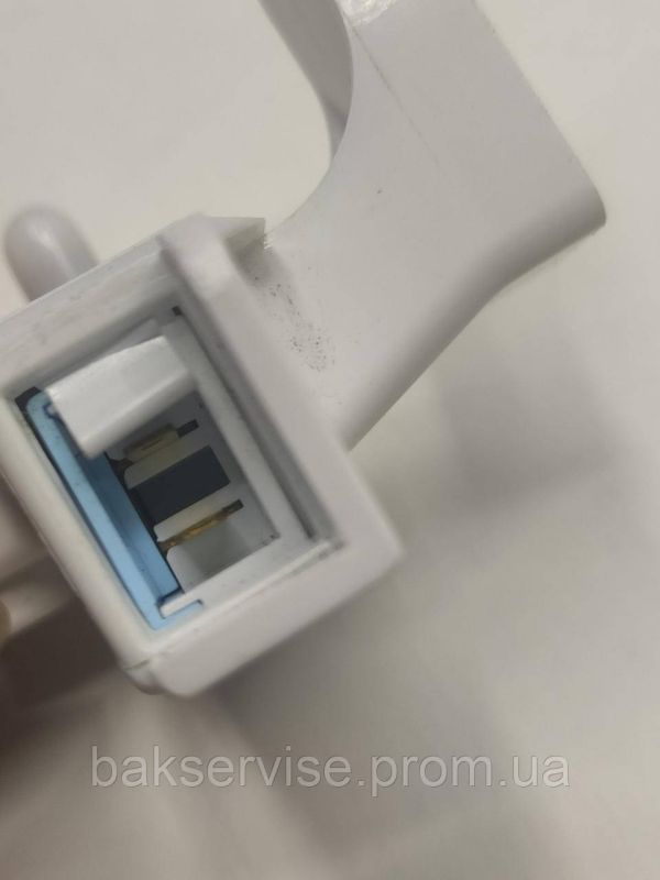 Мікровимикач в корпусі до пральної машини Samsung DC64-00828G б/у
