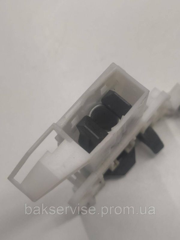 Замок (блокіратор) двері для посудомийної машини Bosch 10006917 б/у