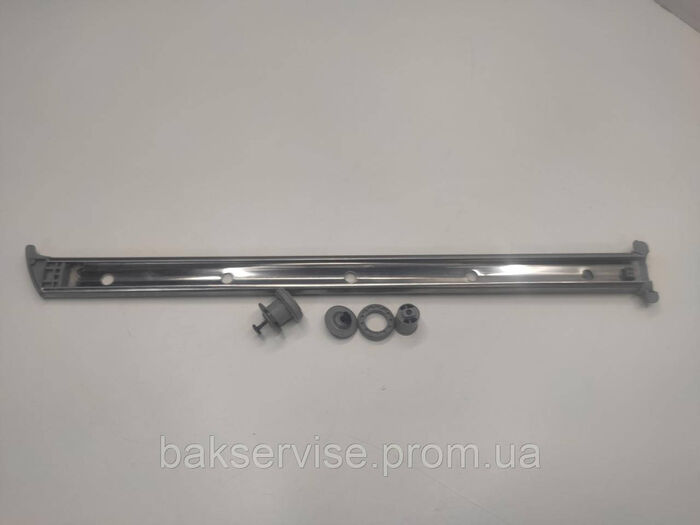 Направляюча рейка корзини до посудомийної машини Bosch SMV53L30EU/20 б/у