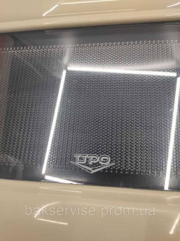 Дверцята до мікрохвильової печі UPO M220D Б/У