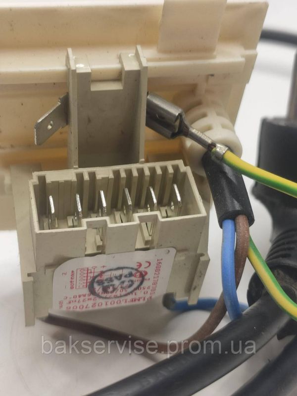 Мережевий фільтр для посудомийної машини Indesit Ariston під фішку C00257123 б/у