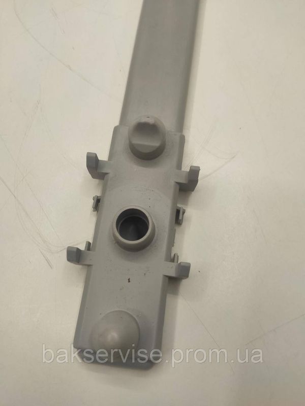 Трубка нижнього розбризкувача до посудомийної машини Ariston/Indesit C00256576 б/у