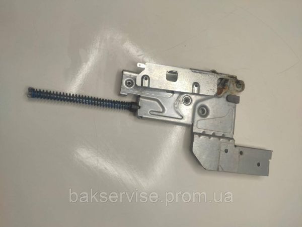 Петля дверей(права) до посудомийної машини Indesit C00505743 б/у