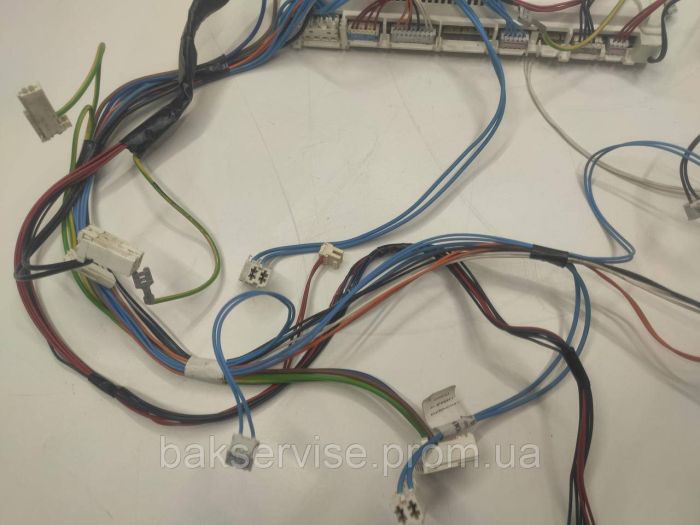 Модуль управління з проводкою до посудомийної машини Indesit C00274112 б/у