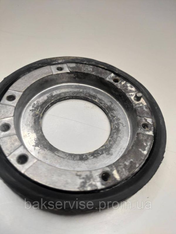 Фіксуюче кільце підшипника до пральної машини Bosch 263395 Б/У