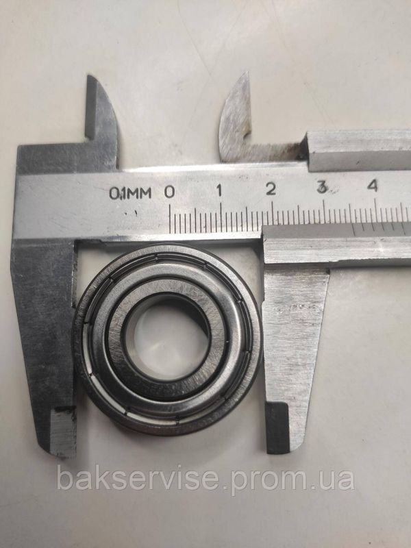 Підшипник пральної машини SKF 6202 - 2Z в упаковці