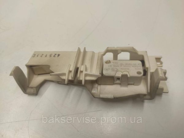 Замок люка до сушильної машини AEG EG-360636 Б/У  136611110