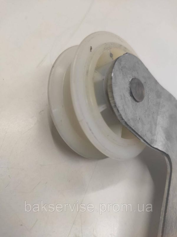Ролик натяжний до сушильної машини Whirlpool/indesit C00311576