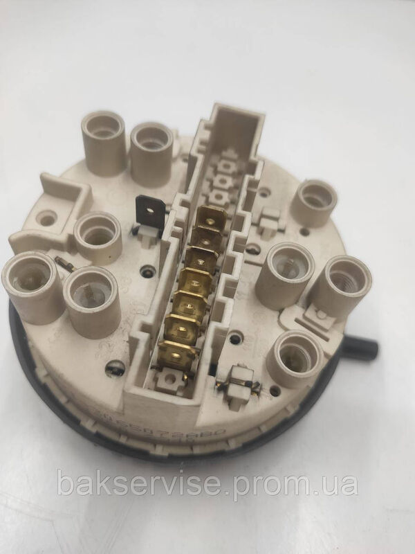 Прессостат (датчик рівня води) для пральної машини Bosch, Siemens 3065072ABO Б/У
