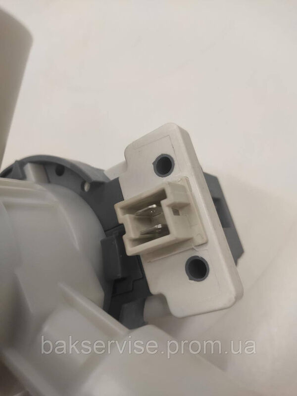 Насос помпа  зливний до пральної машини Bosch  00145777