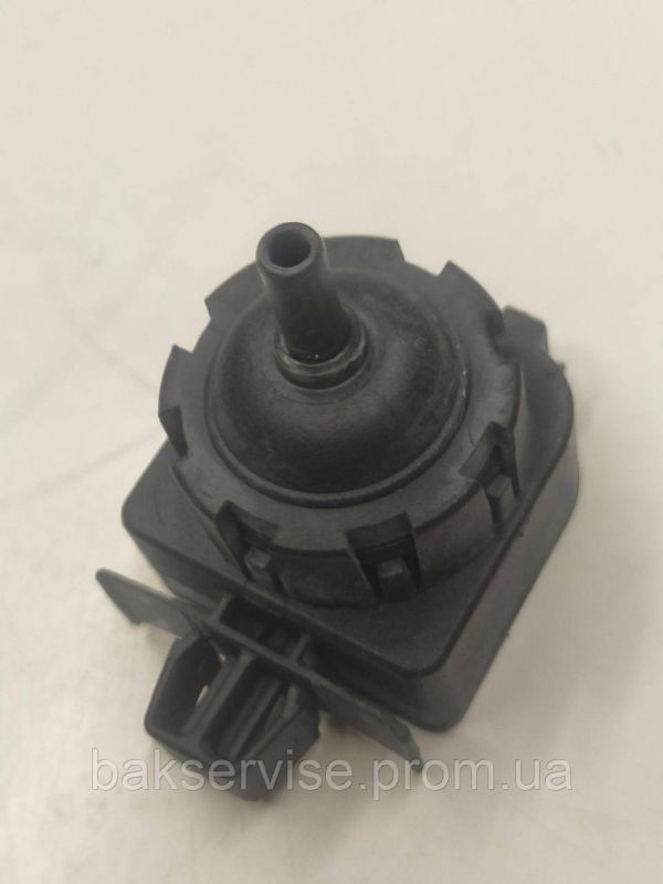 Прессостат (датчик рівня води) для пральної машини Electrolux 37640514 Б/У