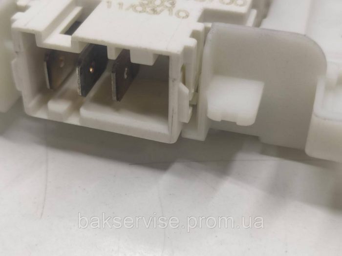 Замок до пральної машини Electrolux 132658700 Б/У