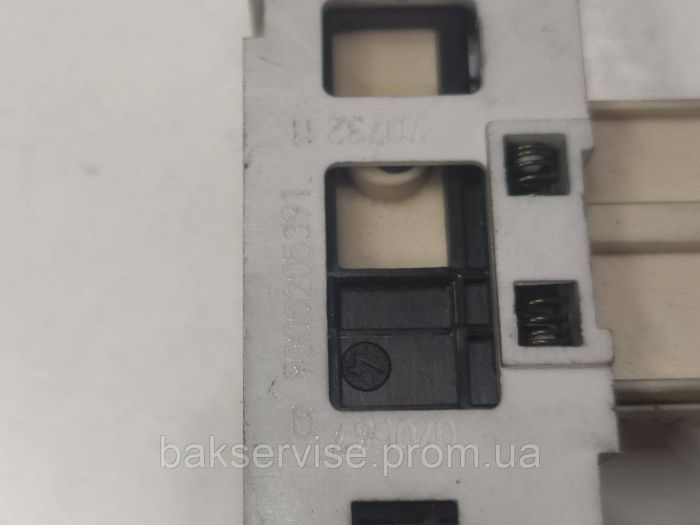 Замок до пральної машини Bosch Simemns 9000205391 Б/У