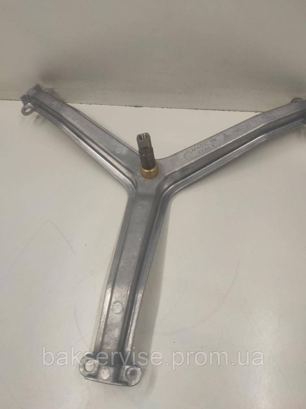 Хрестовина барабана до пральної машини Indesit C00109633 (EBI 790)