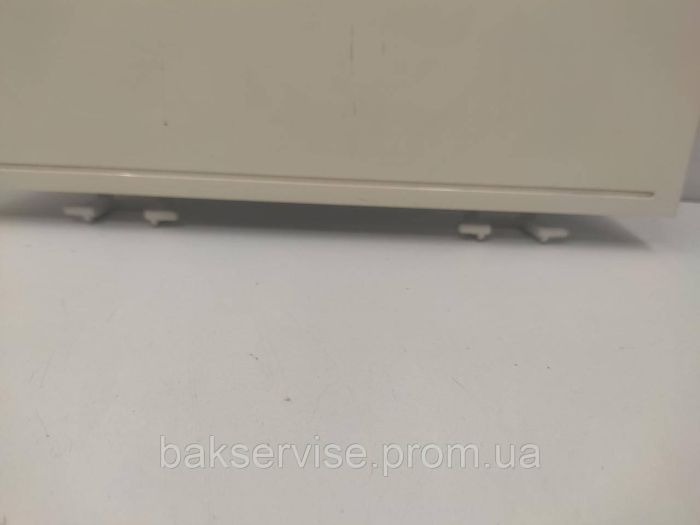 Лючок(кришка) фільтра до пральної машини Bosch 9000008272 Б/У