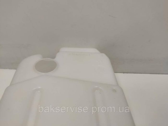 Резервуар для збору конденсату сушильної машини Bauknecht W10460623 Б/У