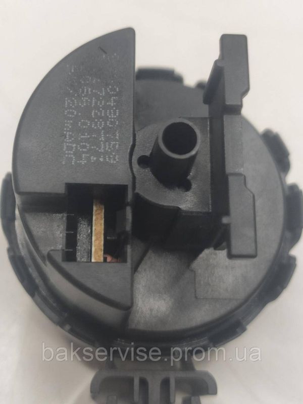 Прессостат (датчик рівня води) для пральної машини Bosch, Siemens 9000490759 Б/У
