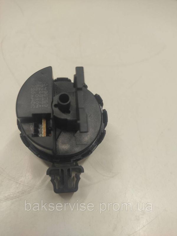 Прессостат (датчик рівня води) для пральної машини Bosch, Siemens 9000490759 Б/У