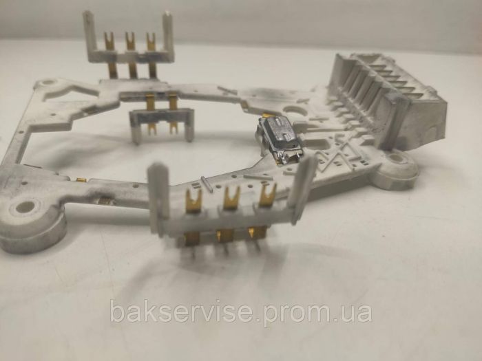 Функціональна планка мотора пральної машини Bosch 615.60044(6контактів) Б/У