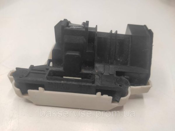 Замок (блокіратор) двері для посудомийної машини WHIRLPOOL W10574865 б/у