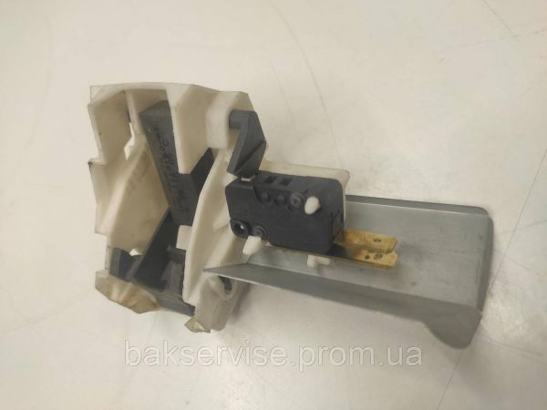 Замок (блокіратор) двері для посудомийної машини Zanussi E6-380670 б/у