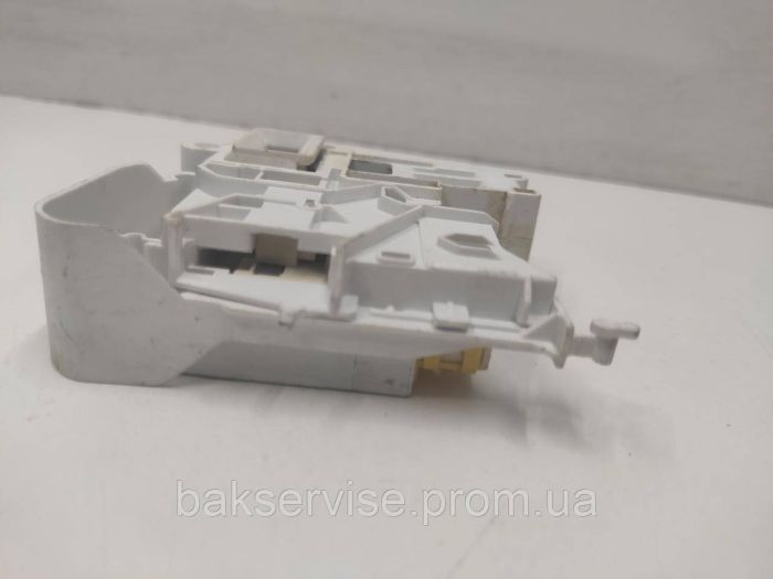 Замок до пральної машини Ariston C00305602 Б/У