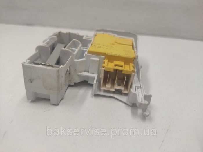 Замок до пральної машини Ariston C00305602 Б/У