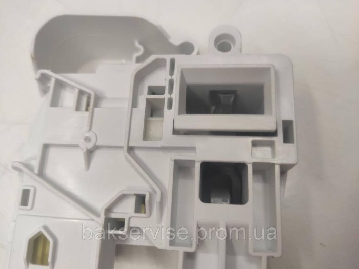 Замок до пральної машини Ariston C00305602 НОВЕ