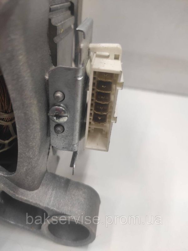 Двигун(мотор) для пральної машини Indesit 160028856.02(5 контактів) Б/У